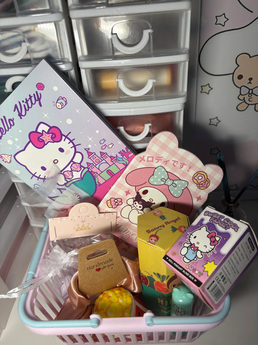 Lot petite girly